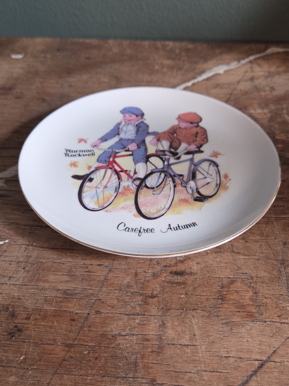 Decorative Plate - Picture 2 of 3